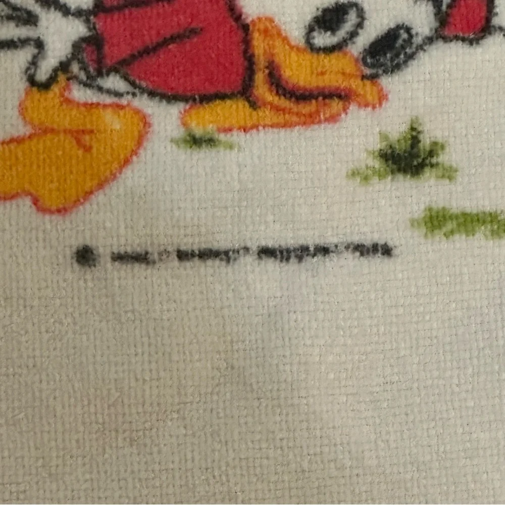 Fashion Manor Vintage Disney hand towel Mickey Mouse Donald Duck made in USA